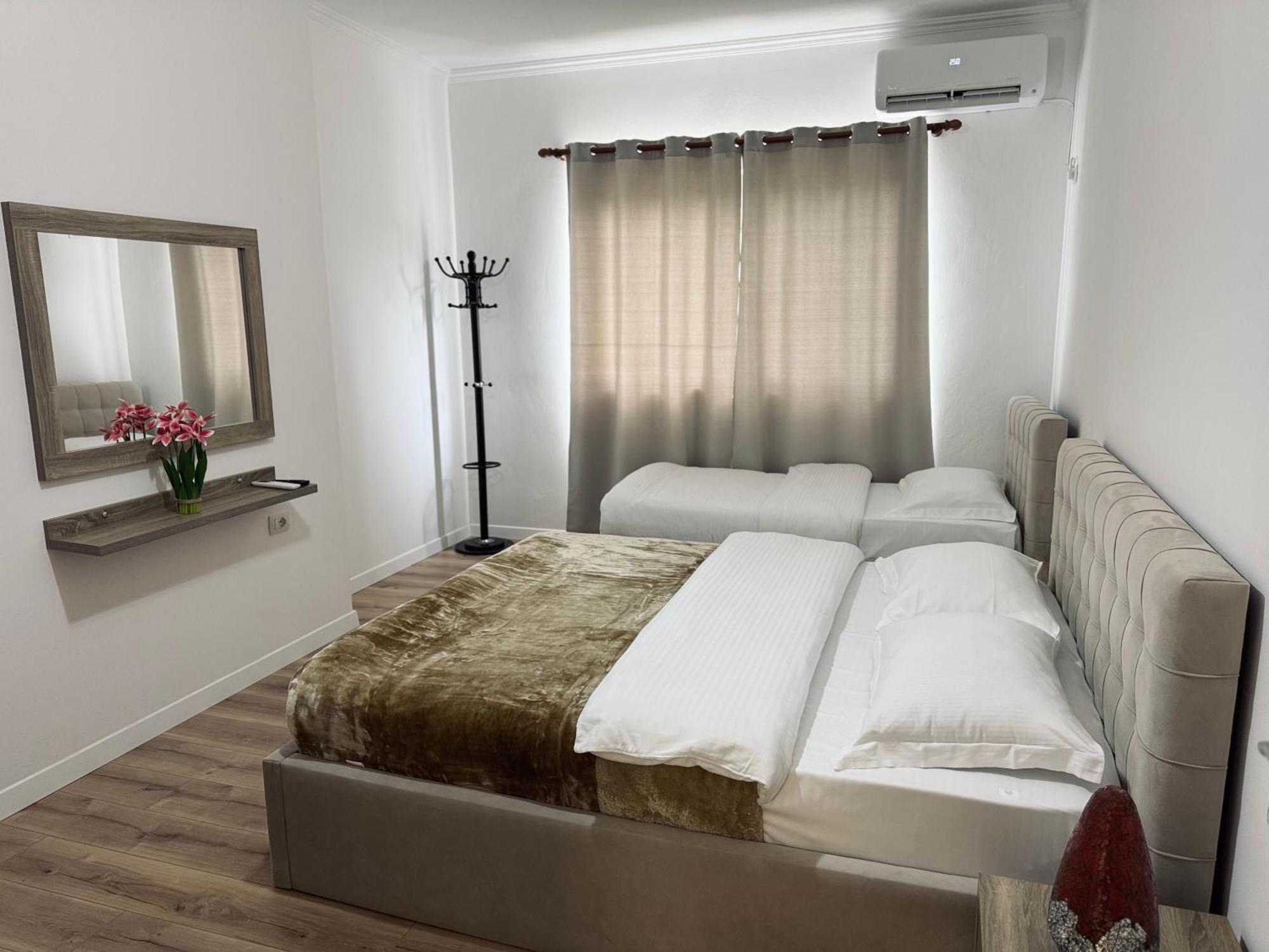 Kutal Park Inn Hotel Përmet Eksteriør billede